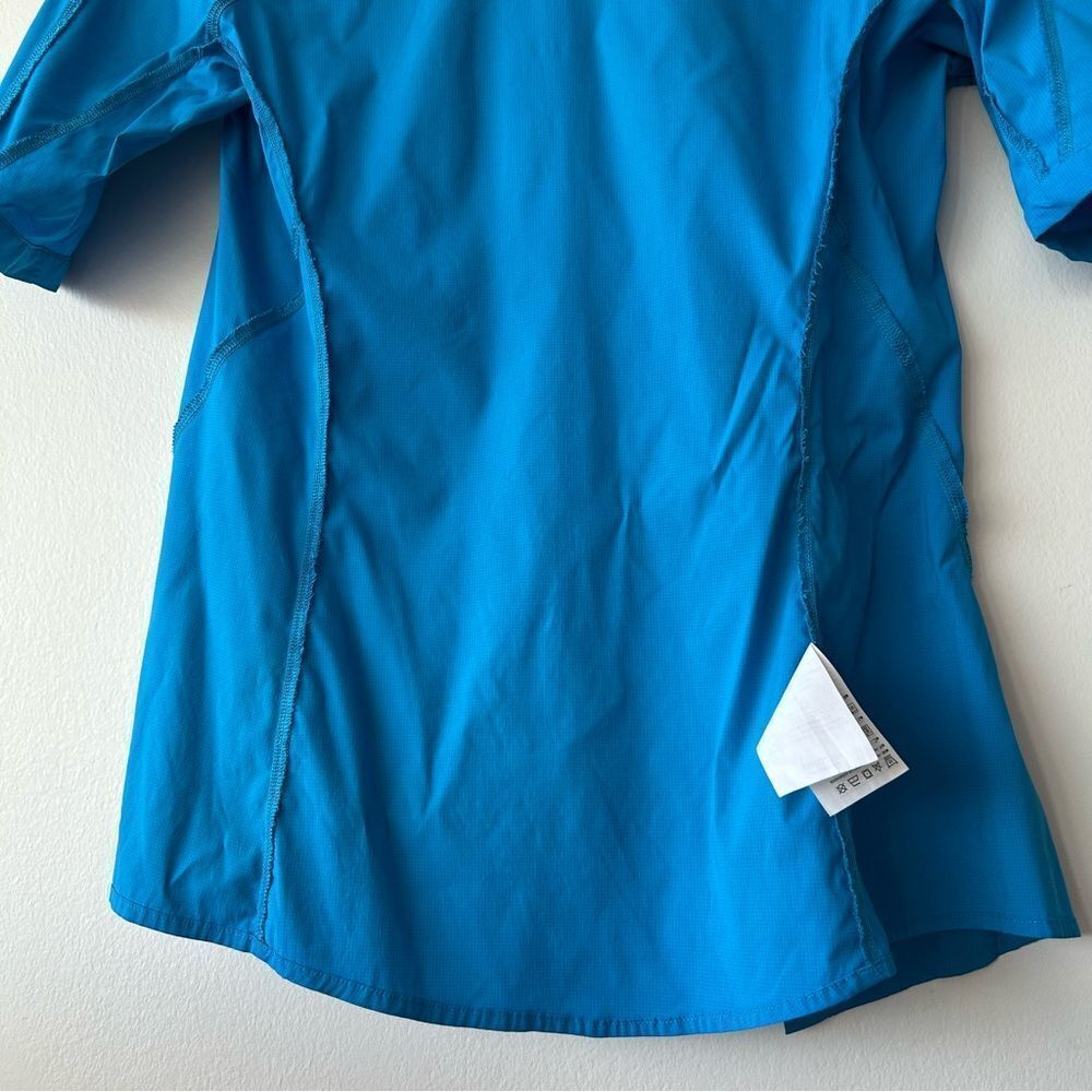 Arc’teryx Fernie Short Sleeve Shirt in blue - Picture 11 of 12
